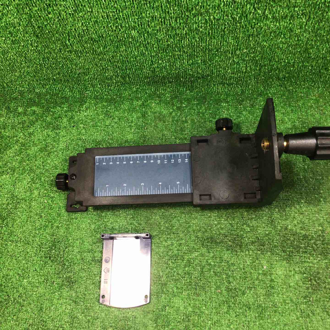 ◇BOSCH(ボッシュ) ローテティングレーザー(グリーンレーザー) GRL300HVG【川崎店】
