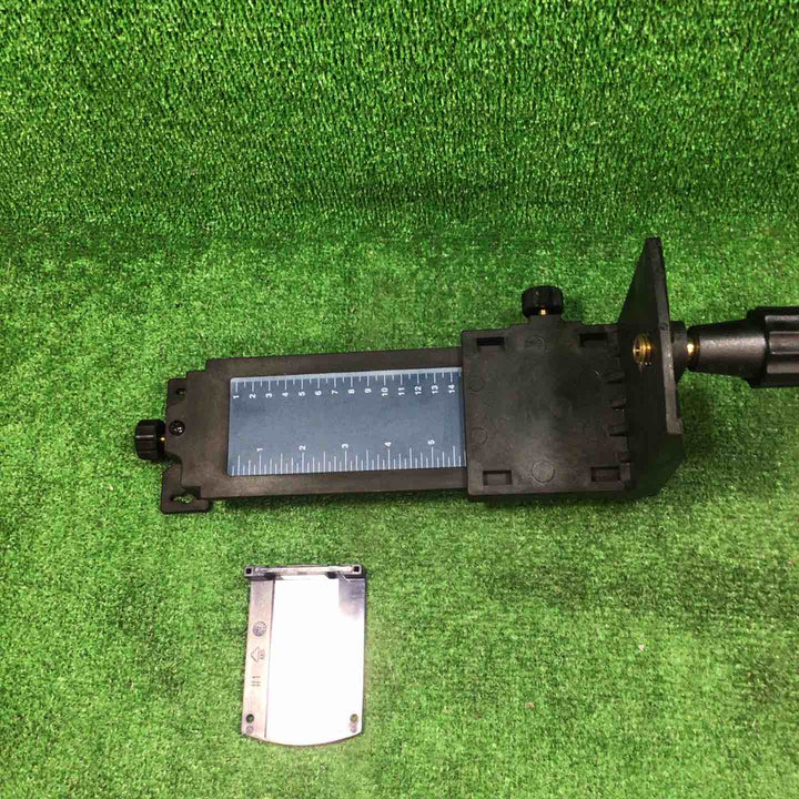 ◇BOSCH(ボッシュ) ローテティングレーザー(グリーンレーザー) GRL300HVG【川崎店】