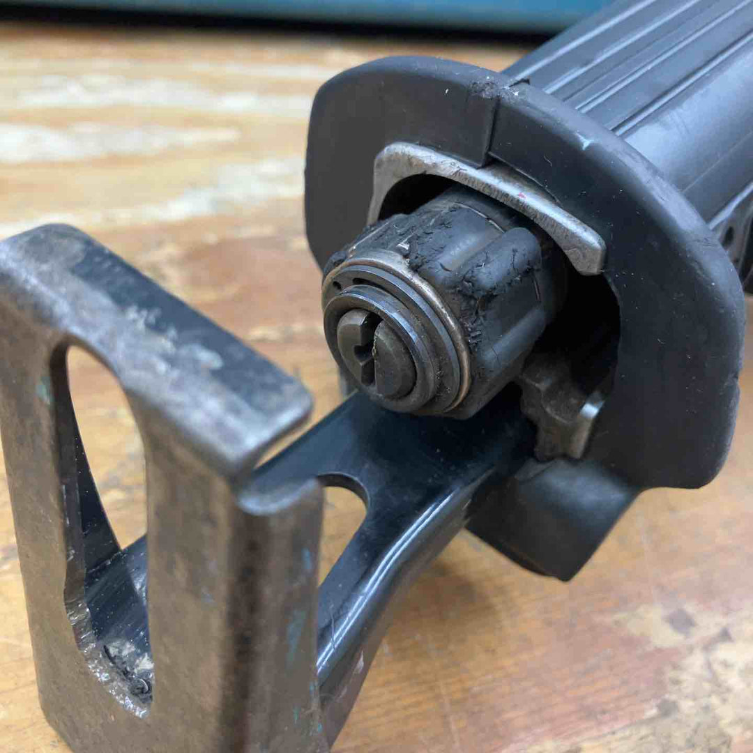 【中古品】◇マキタ(makita) コードレスレシプロソー JR141DZK 14.4V 本体のみ【柏店】