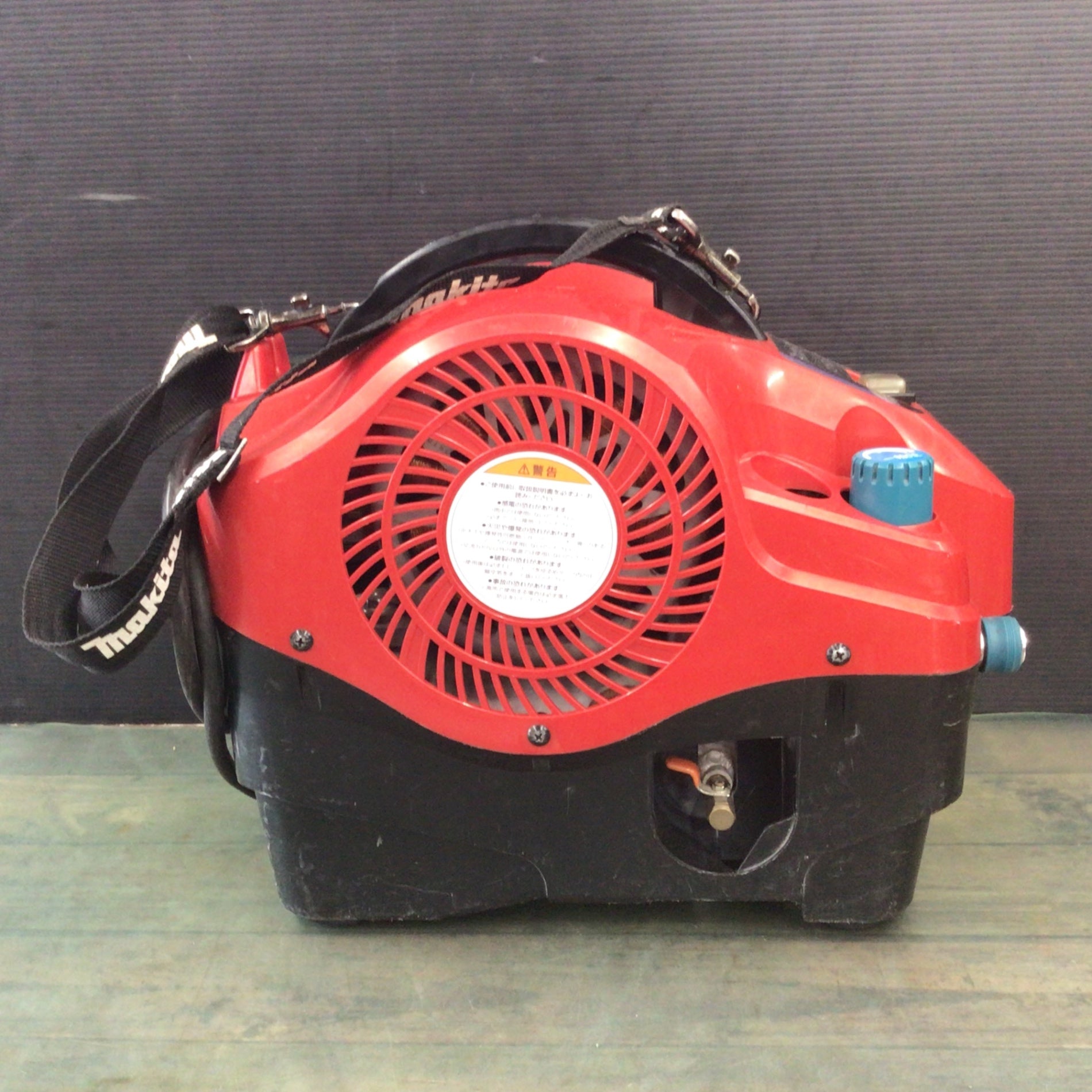 ☆マキタ(makita) 常圧/高圧エアコンプレッサー AC460SR 【東大和店