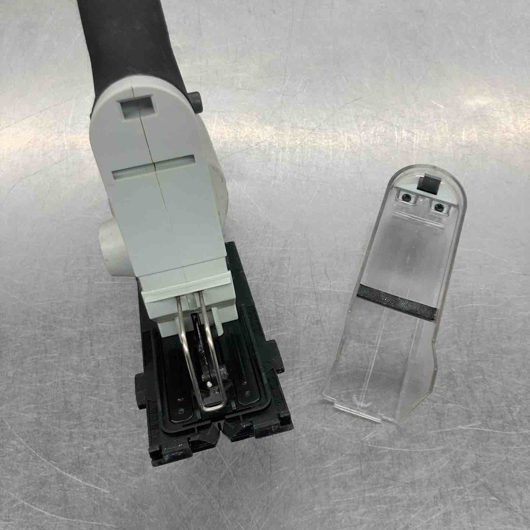 ◇パナソニック(Panasonic) 14.4Vコードレス角穴カッター本体のみ EZ4543X-B 本体のみ【戸田店】