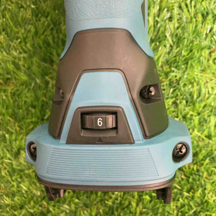 ★マキタ(makita)18Vコードレスマルチツール TM52DZPB(本体のみ) LXT20周年記念限定カラー 本体のみ【戸田店】