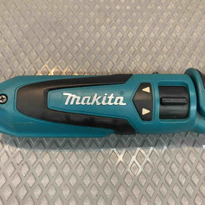 ☆マキタ(makita) 充電式ペンインパクトドライバ TD021DS【所沢店】
