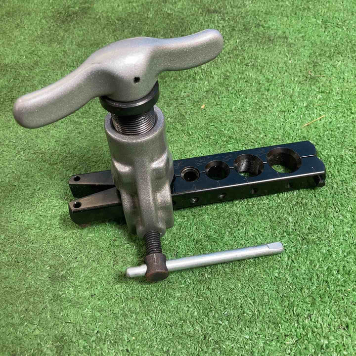 【美品】ROTARY VANE 真空ポンプ、マニホールドゲージ、フレアツール　3点セット☆【岩槻店】