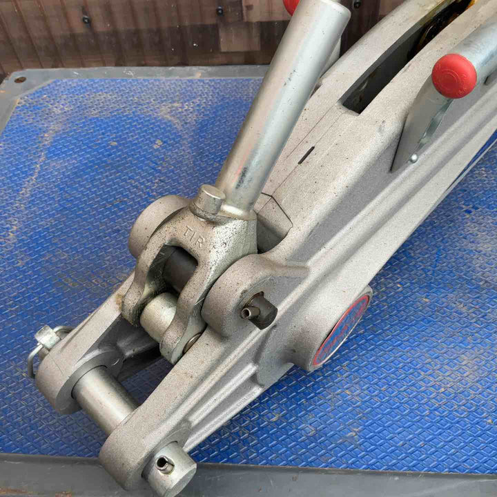 TIRFOR/チルホール T-35 26kg. 3,000kg 3t 3TON  万能ウインチ 大工 建築 吊り下げ バイク荷積み 伐採 【草加店】