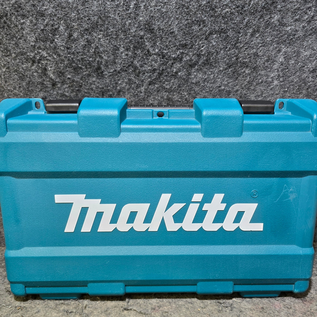 【特別特価！未使用品】マキタ(makita) コードレスジグソー JV142DZK【桶川店】