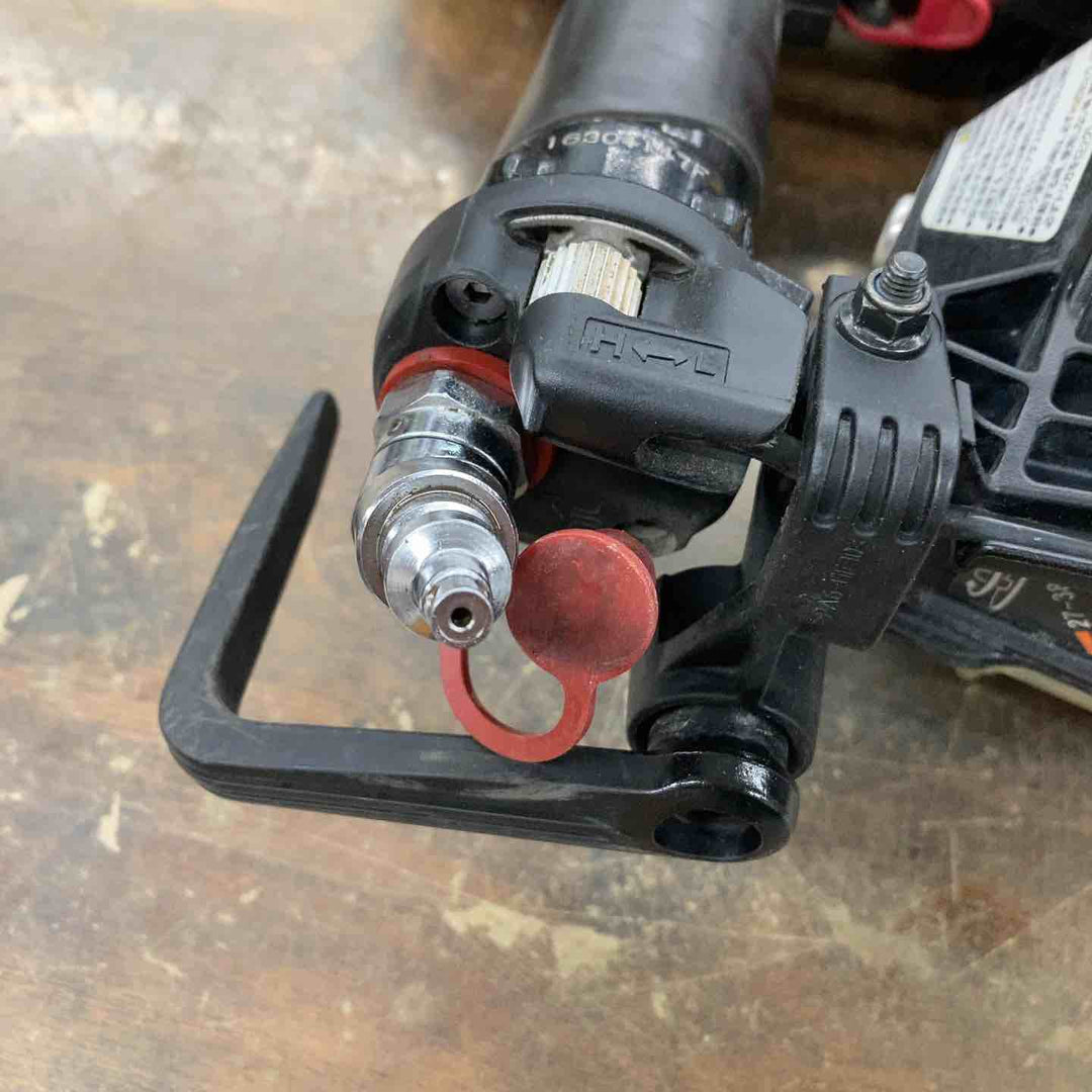 ◇マックス(MAX) 高圧エア釘打ち機 HN-65N2(D)ブラック【戸田店】