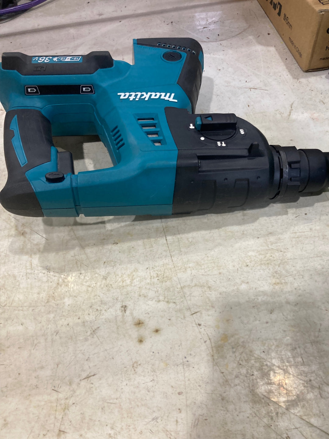 〇マキタ(makita) コードレスハンマドリル HR263DZK　穴開け能力：コンクリート26mm 木工32mm 鉄工13mm【川口店】