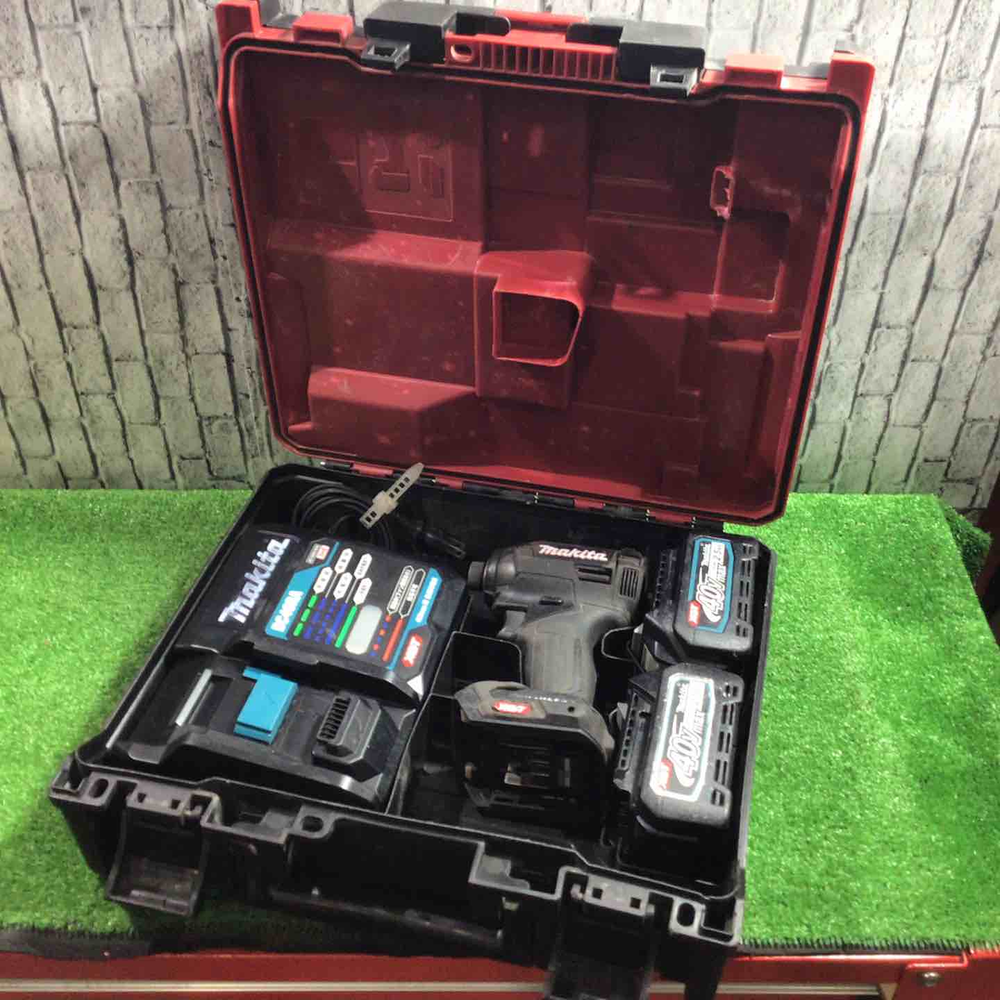 ☆マキタ(makita) コードレスインパクトドライバー TD002GRDXB 40V