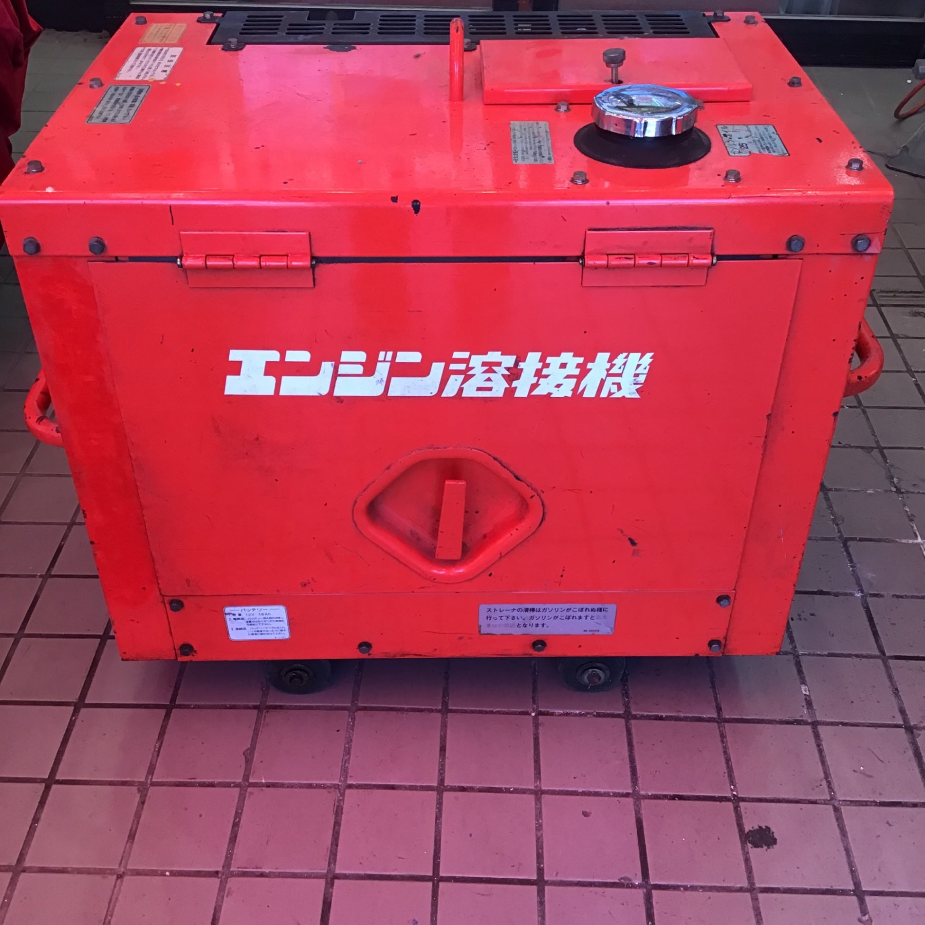 デンヨー ウェルパー 店頭受取り限定】デンヨー 防音型 エンジン溶接機 ウェルパー