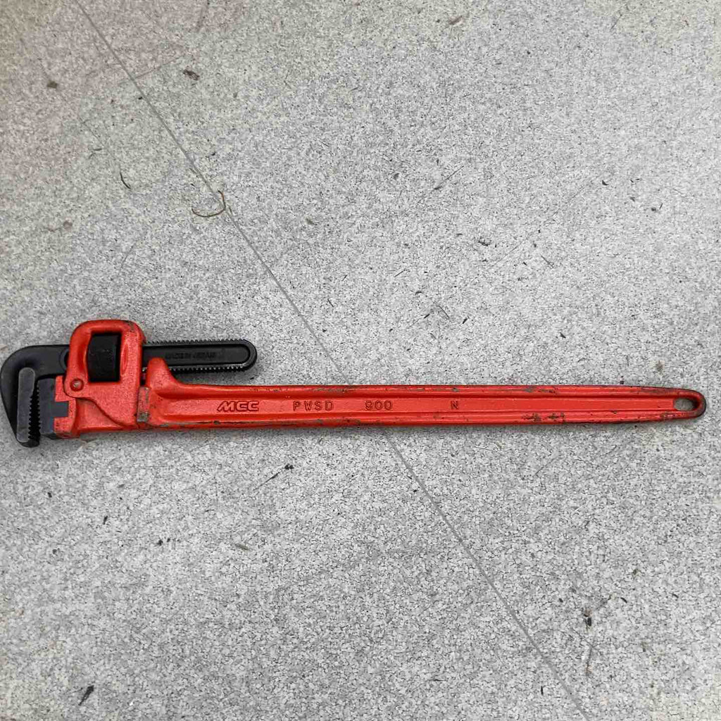 中古品】◇松阪鉄工所 MCC 900mm パイプレンチ PWSD900【八潮店