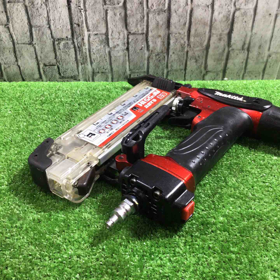 ★マキタ(makita) 高圧フィニッシュネイラ AF551H【川口店】