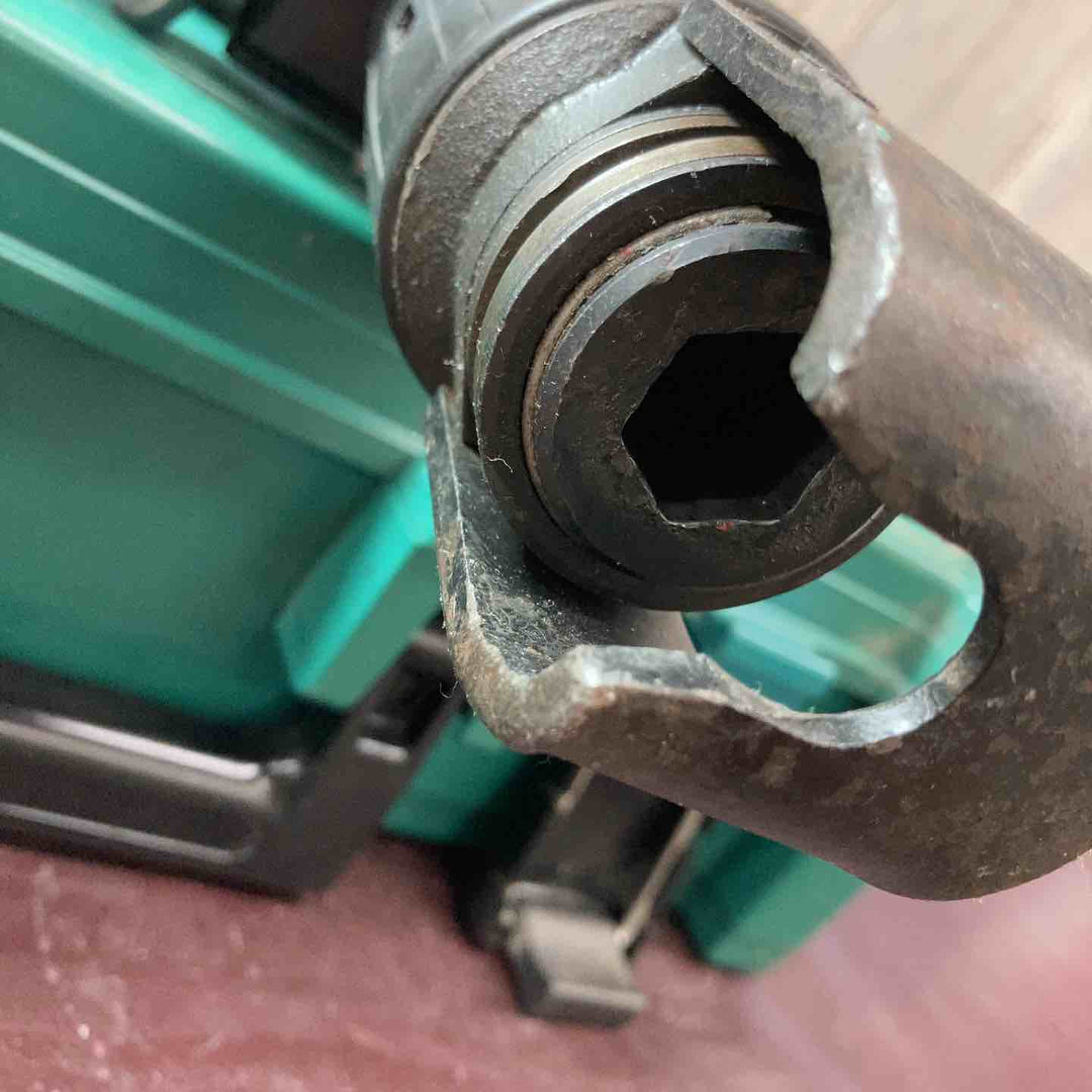 【中古品】 マキタ(makita) 電動ハンマ HM0810 【東大和店】