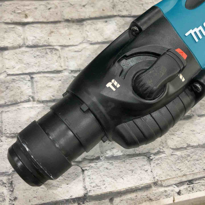 ★マキタ(makita) コードレスハンマドリル HR162DRFX【川口店】