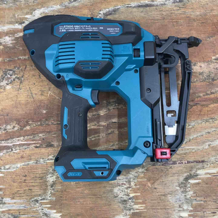 ★マキタ(makita) コードレスフロアタッカ ST003GZ【柏店】