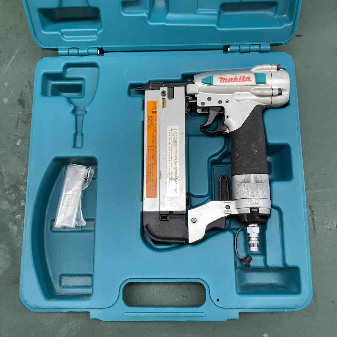 ★マキタ(makita) 常圧ピンネイラ AF351【鴻巣店】