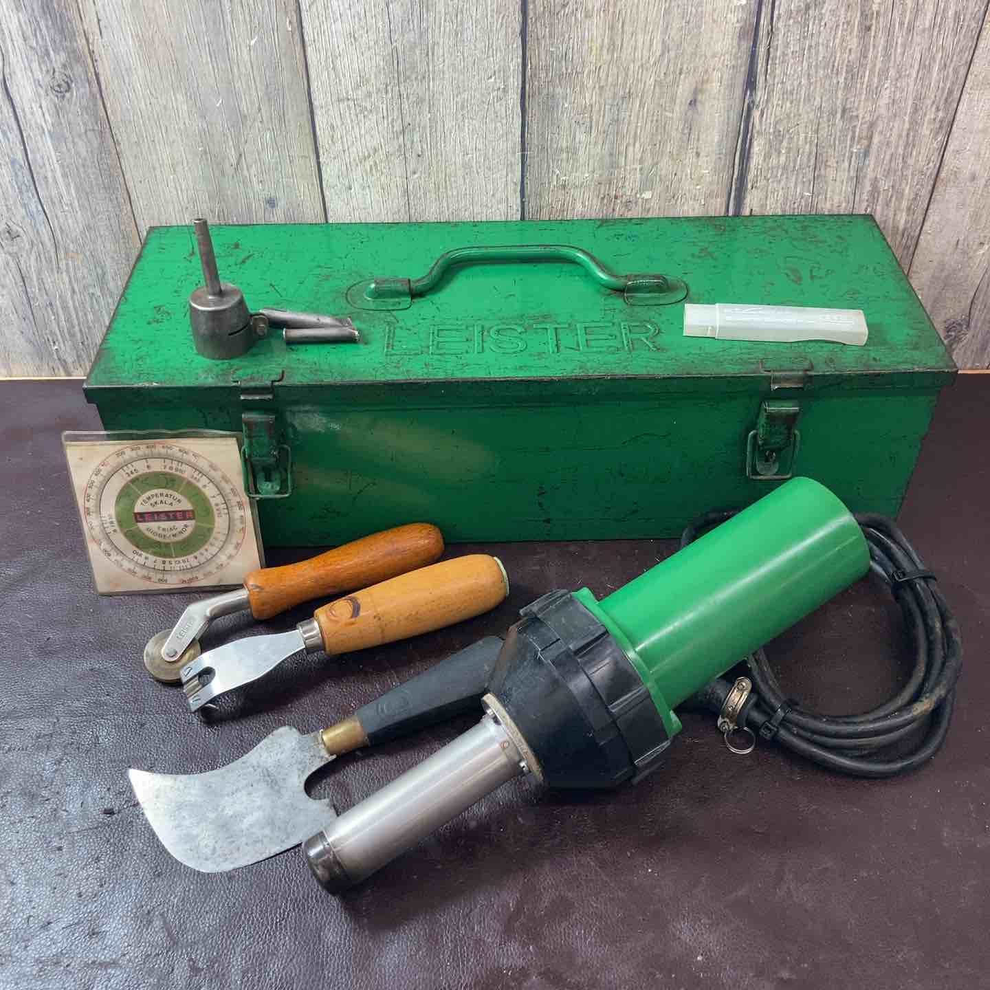 【中古品】ライスター(LEISTER) 熱風溶接機 TRIAC【東大和店】 中古品】ライスター(LEISTER) 熱風溶接機 TRIAC【東大和店】 – アクト