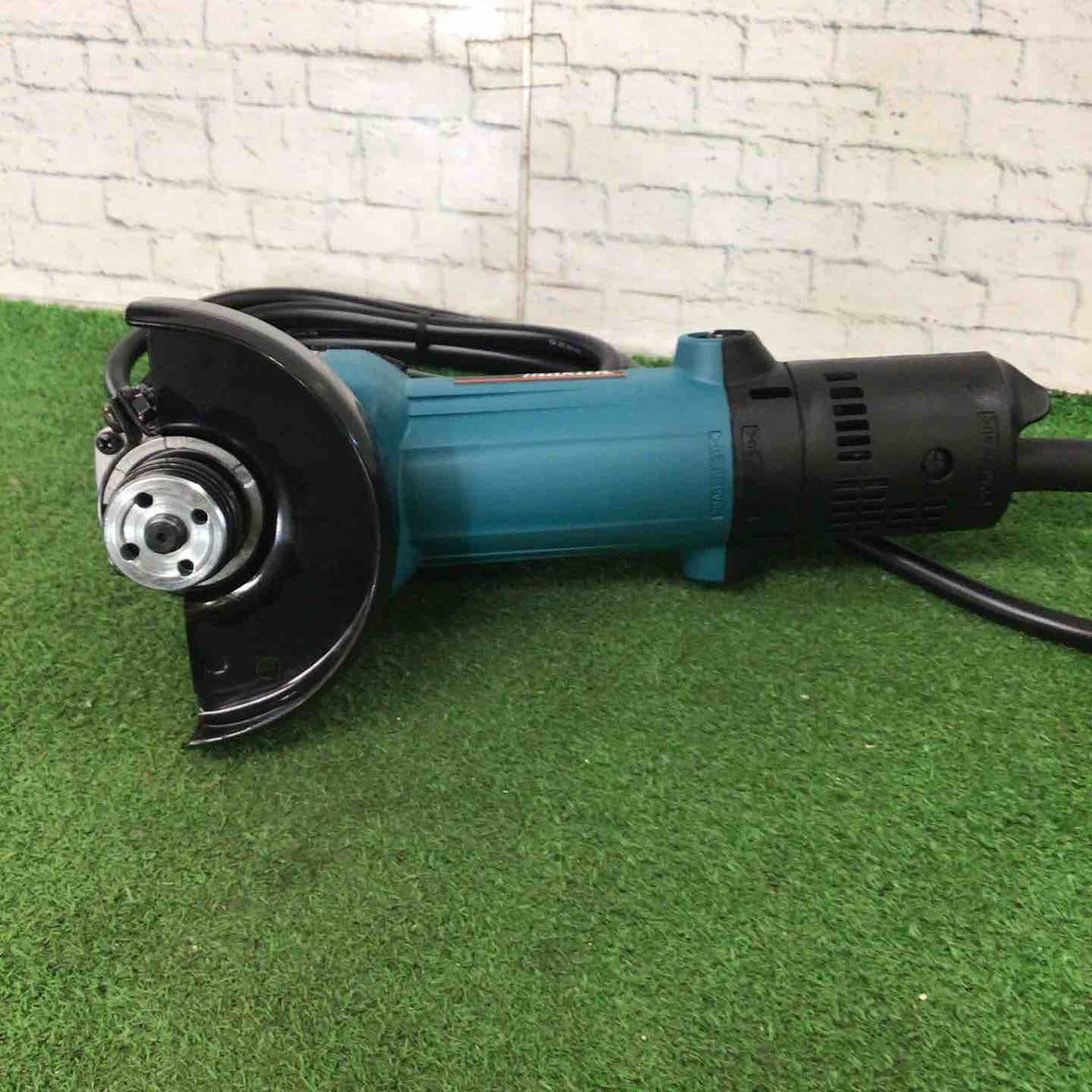 ☆マキタ(makita) 100mmディスクグラインダ 9533B【町田店】