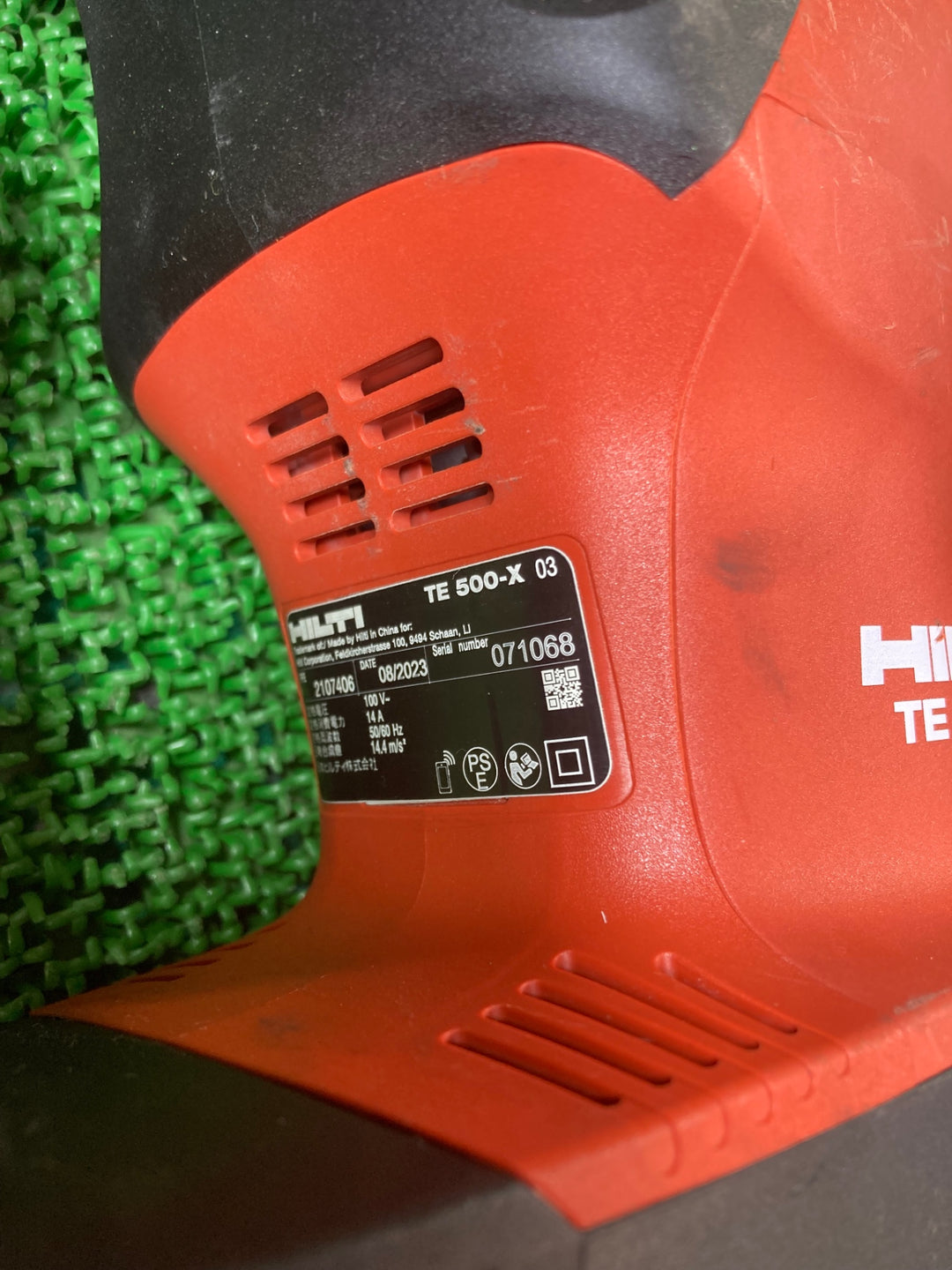 〇ヒルティ(HILTI) 電動ハンマ TE500-X　チャックタイプ: HEX 17　六角軸　重量4.8kg【川口店】