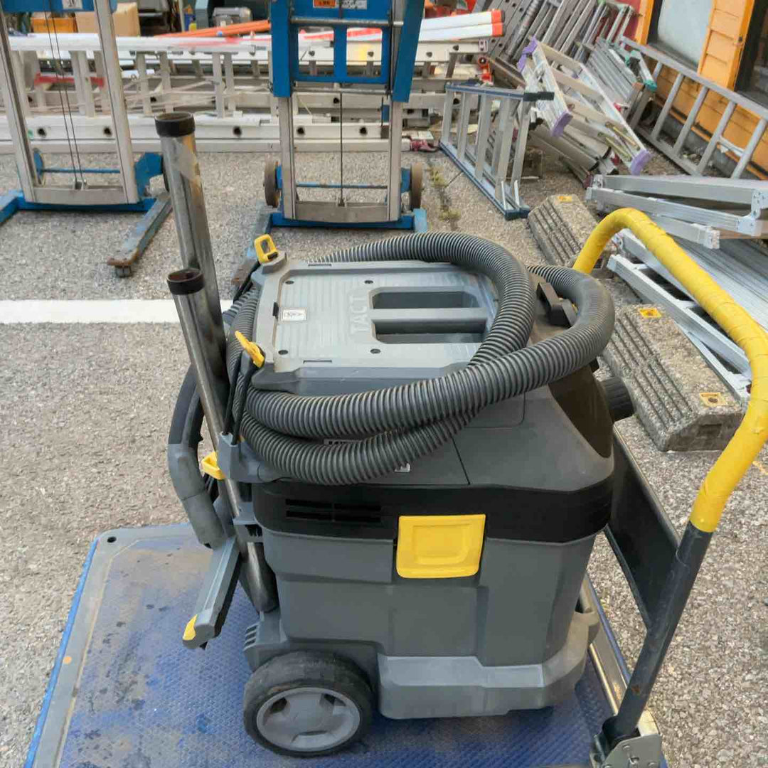 【店頭受取り限定】ケルヒャー(KARCHER) 業務用 乾湿両用バキュームクリーナー NT 30/1 Tact 帯電防止(1.148-208.0) ※型式恐らく【草加店】