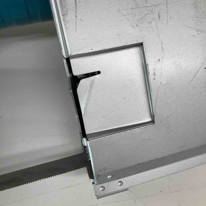 ★マキタ(makita) コードレスバンドソー PB180DZ【戸田店】