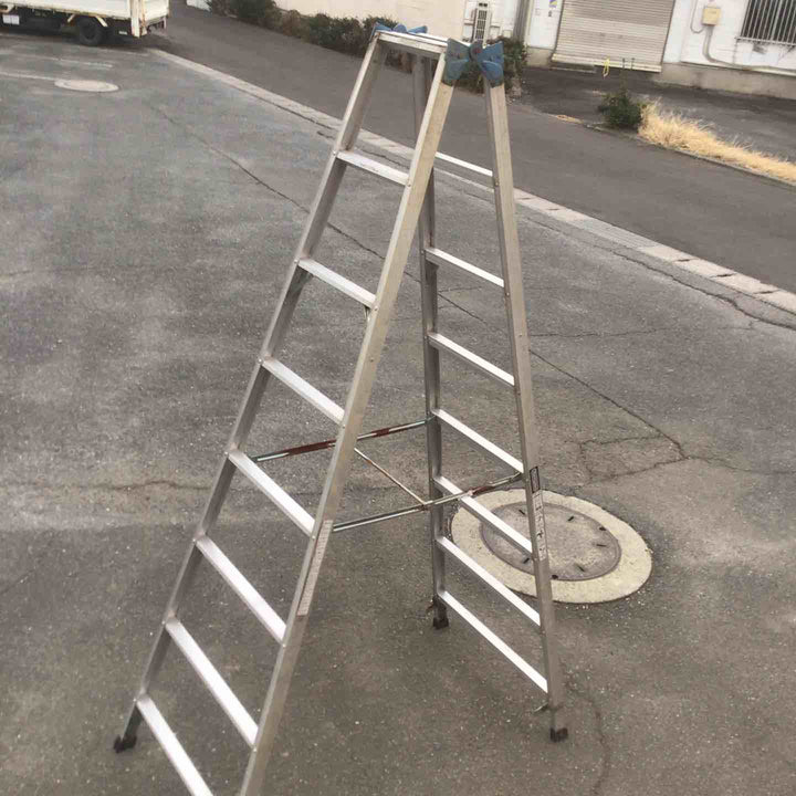 【現状品 / 店頭受取り限定】 長谷川工業/Hasegawa  長尺専用脚立 TOP2.0-24 8尺 (TOP-24) 【鴻巣店】