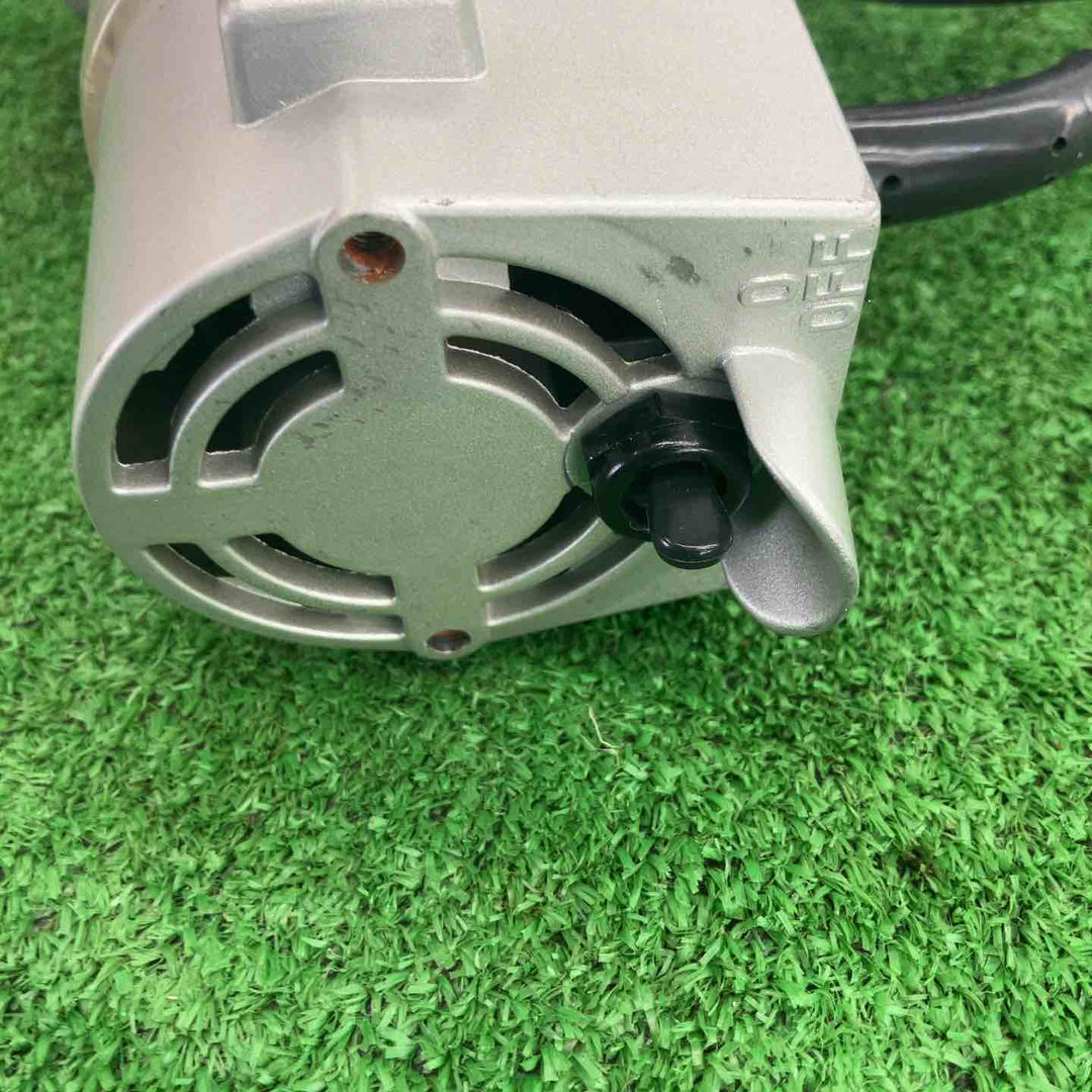 【中古品】 マキタ/makita 6mmトリマ・3701 【桶川店】