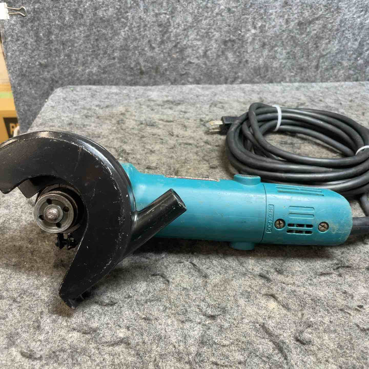 マキタ(makita) 100mmディスクグラインダー 9520BLA【桶川店】