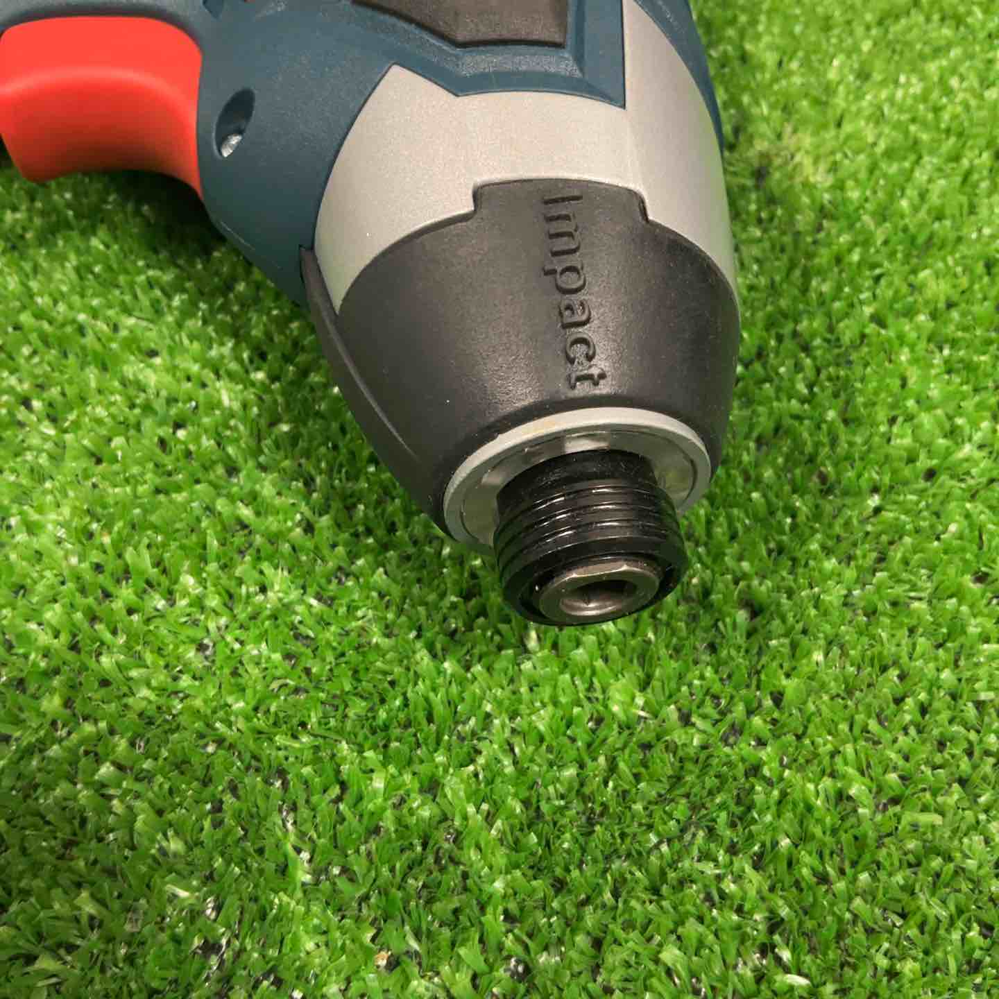◇ボッシュ(BOSCH) コードレスインパクトドライバー GDR10.8 V-LI