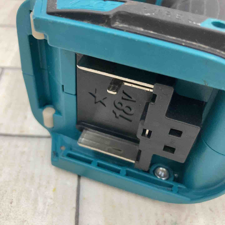 ★マキタ(makita) コードレスボードカッタ SD180DZ【所沢店】