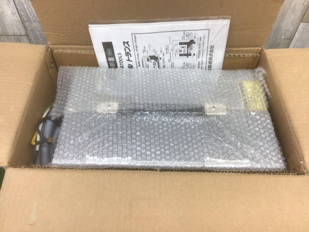 ◇育良精機(IKURA) ポータブルトランス PT-30T 昇降圧兼用【富山店】●窓