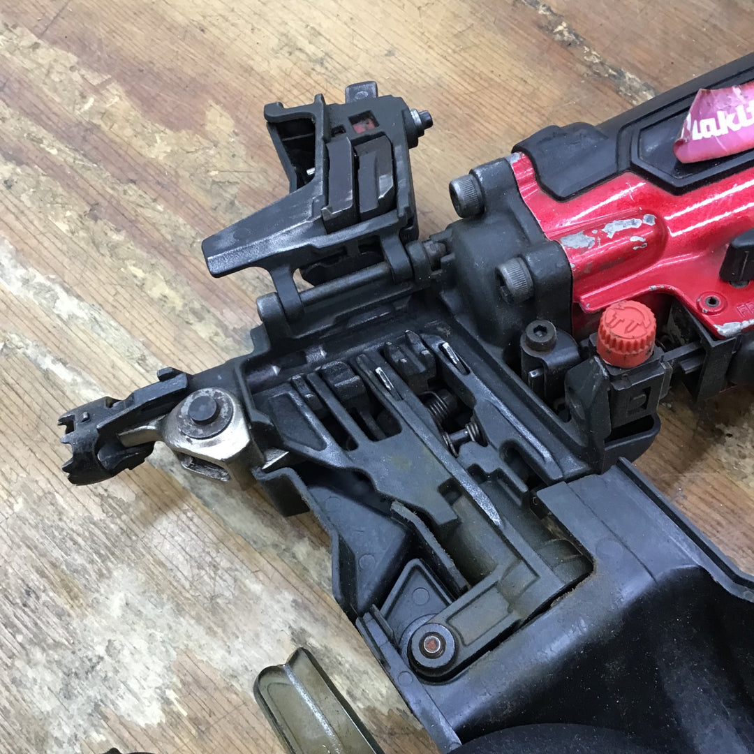 ★マキタ(makita) 高圧エア釘打ち機 AN532H【柏店】