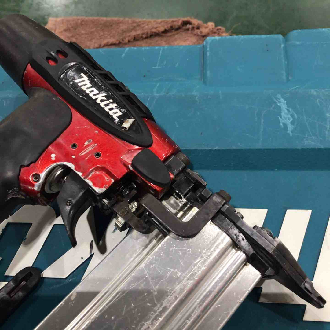 ★マキタ(makita) 高圧フィニッシュネイラ AF551H【川口店】