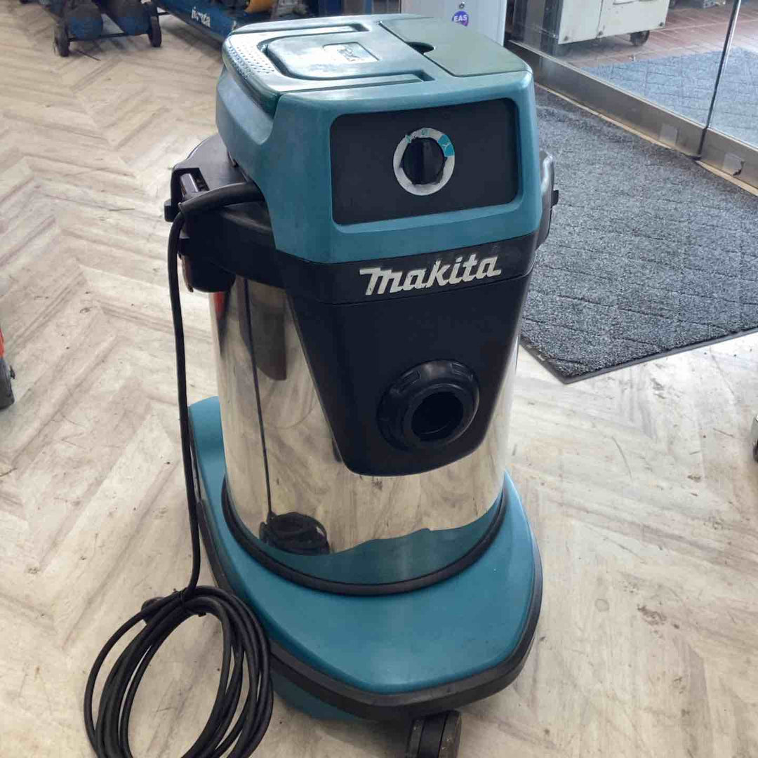 ☆マキタ(makita) 集じん機 490【越谷店】