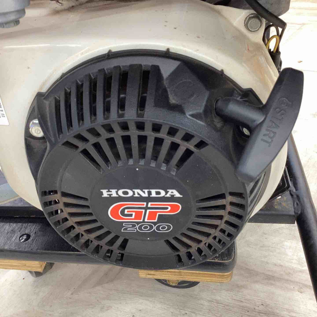 【店頭受取り限定】◇ダイシン(DAISHIN) 大型タンク発電機 CBM2600 50Hz ホンダ(HONDA)【越谷店】