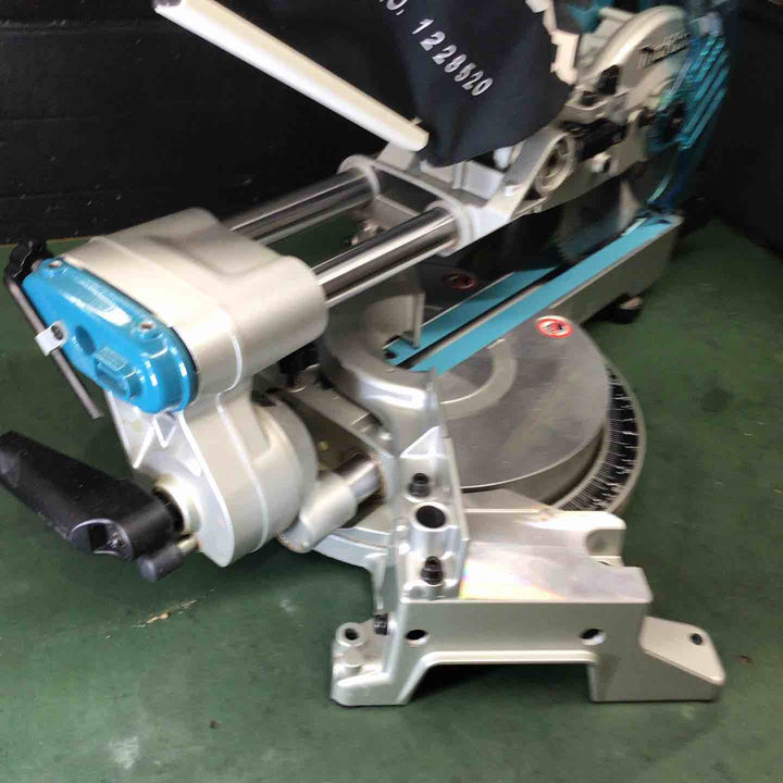 ★マキタ(makita) コードレススライドマルノコ LS714DZ【戸田店】