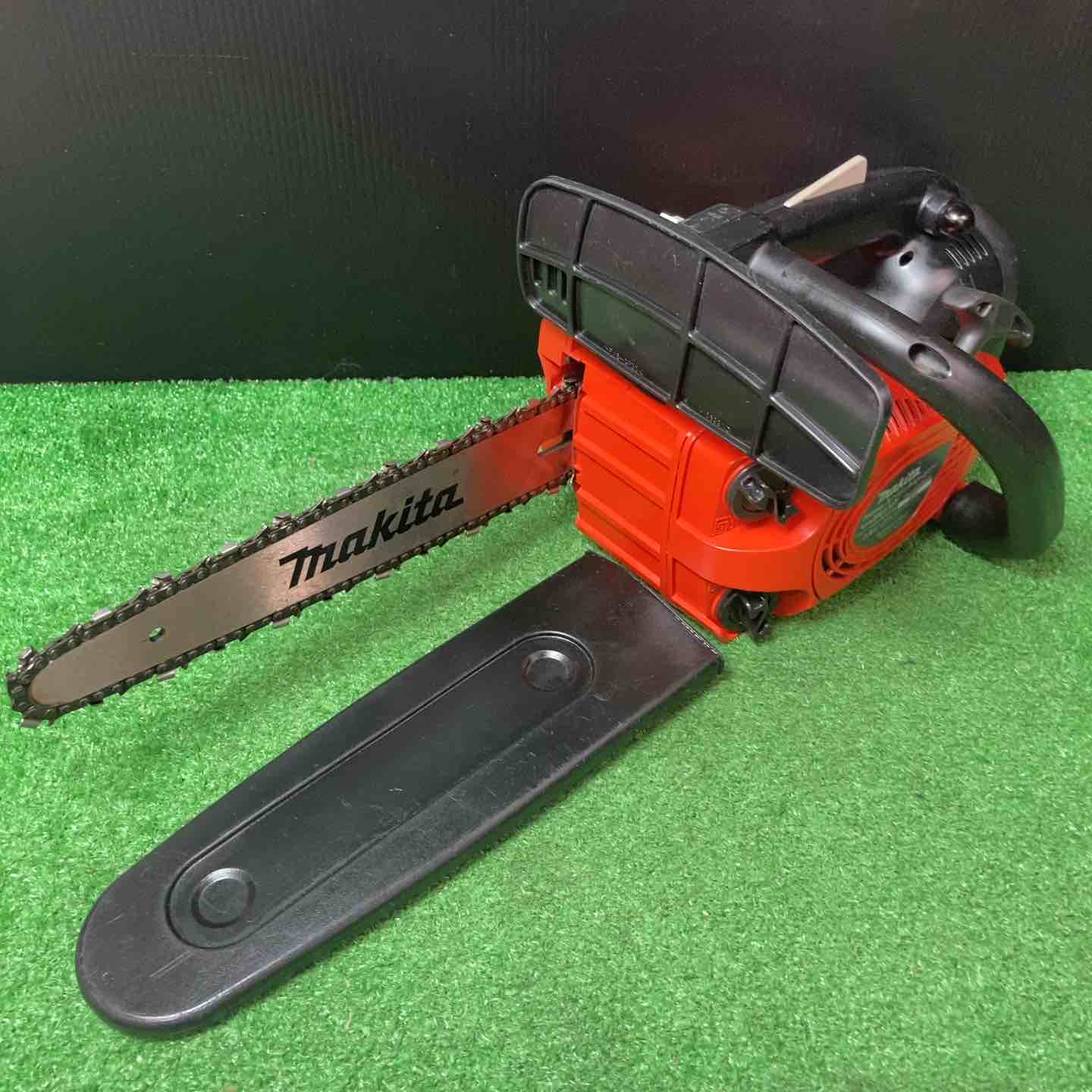 中古　マキタチェーンソー　ME230T 点検整備済みですが、ピストンにキズ有り！ 中古】マキタエンジンチェンソーME230T入荷しました - YouTube