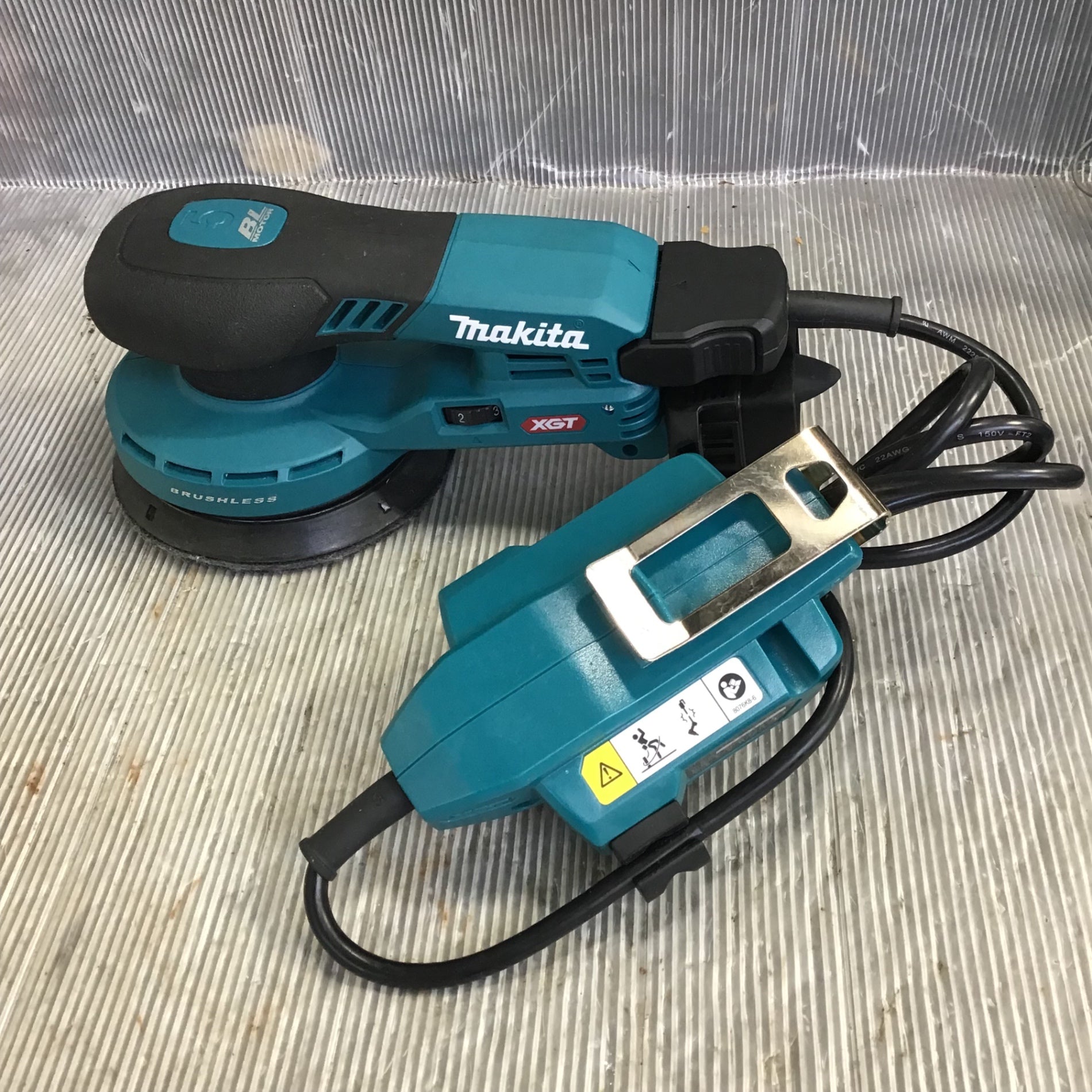 マキタ 充電式ランダムオービットサンダ BO180D 18V ランダム 