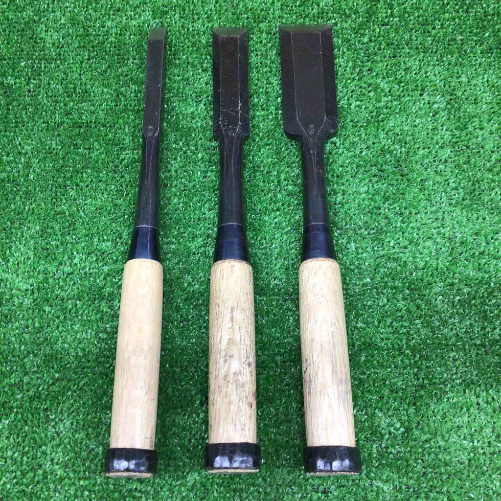 中古・現状品】 舞鶴 銘 鑿 のみ ＊3本組 【鴻巣店】 – アクト