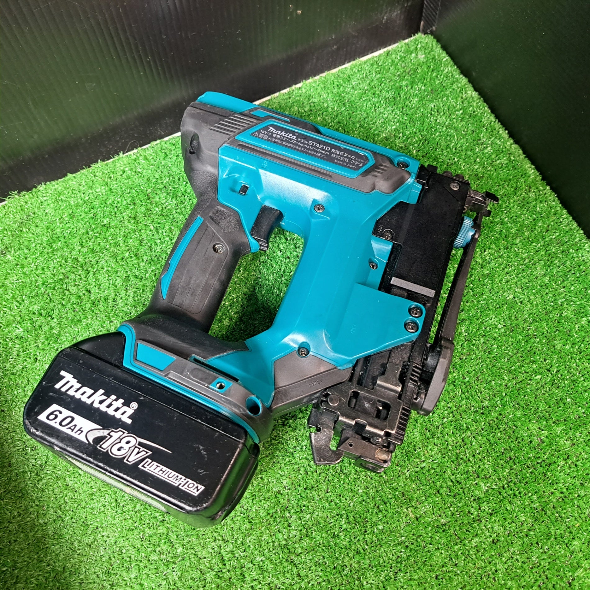 ☆マキタ(makita) コードレスタッカ ST421DRG【岩槻店】 – アクト
