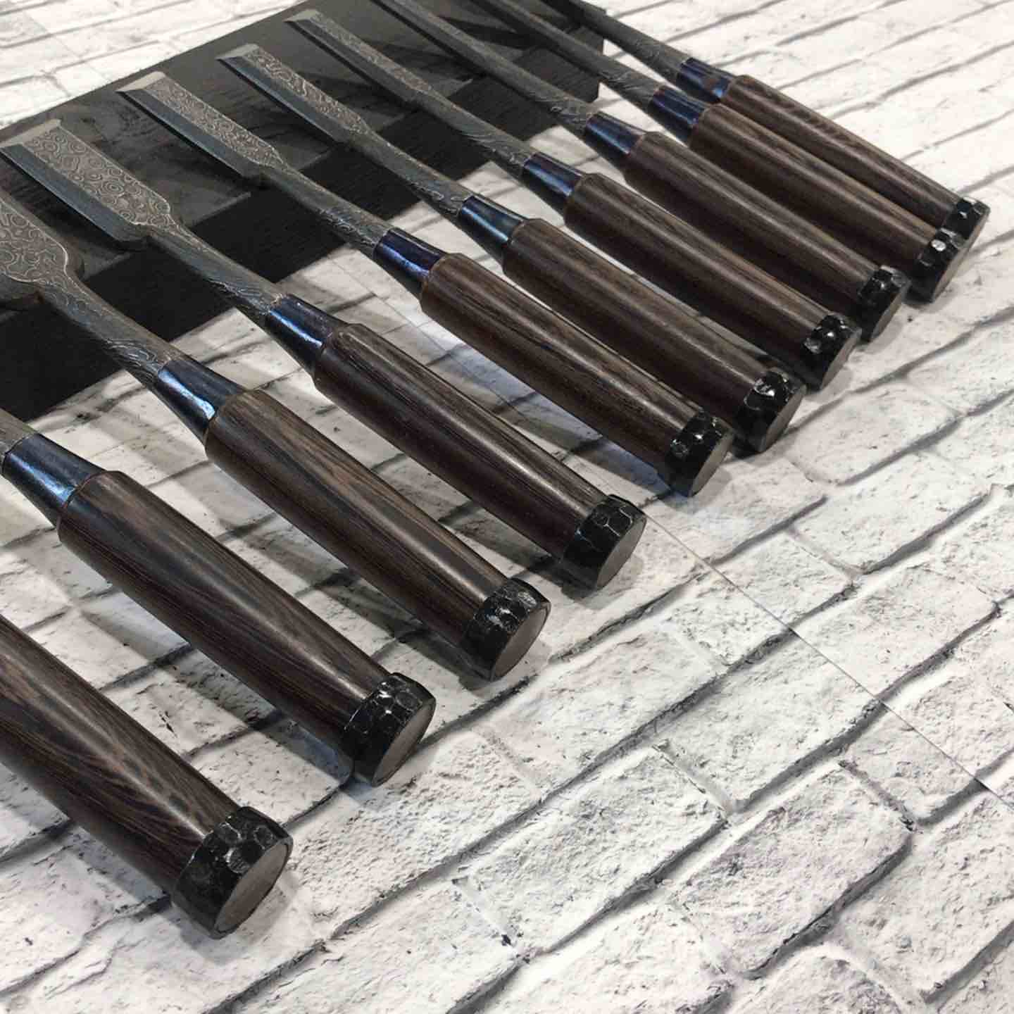 船津舟弘作 元寿 舟弘 追い入れ鑿 10本組 墨流し模様 鉄刀木柄