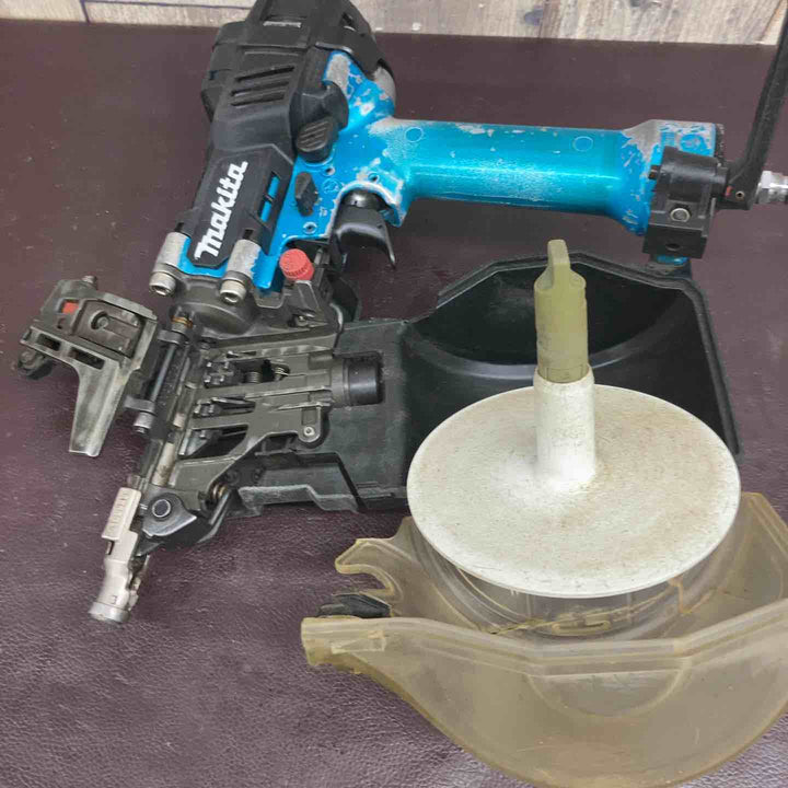 【中古品】 マキタ(makita) 高圧エア釘打ち機 AN636HM 【東大和店】