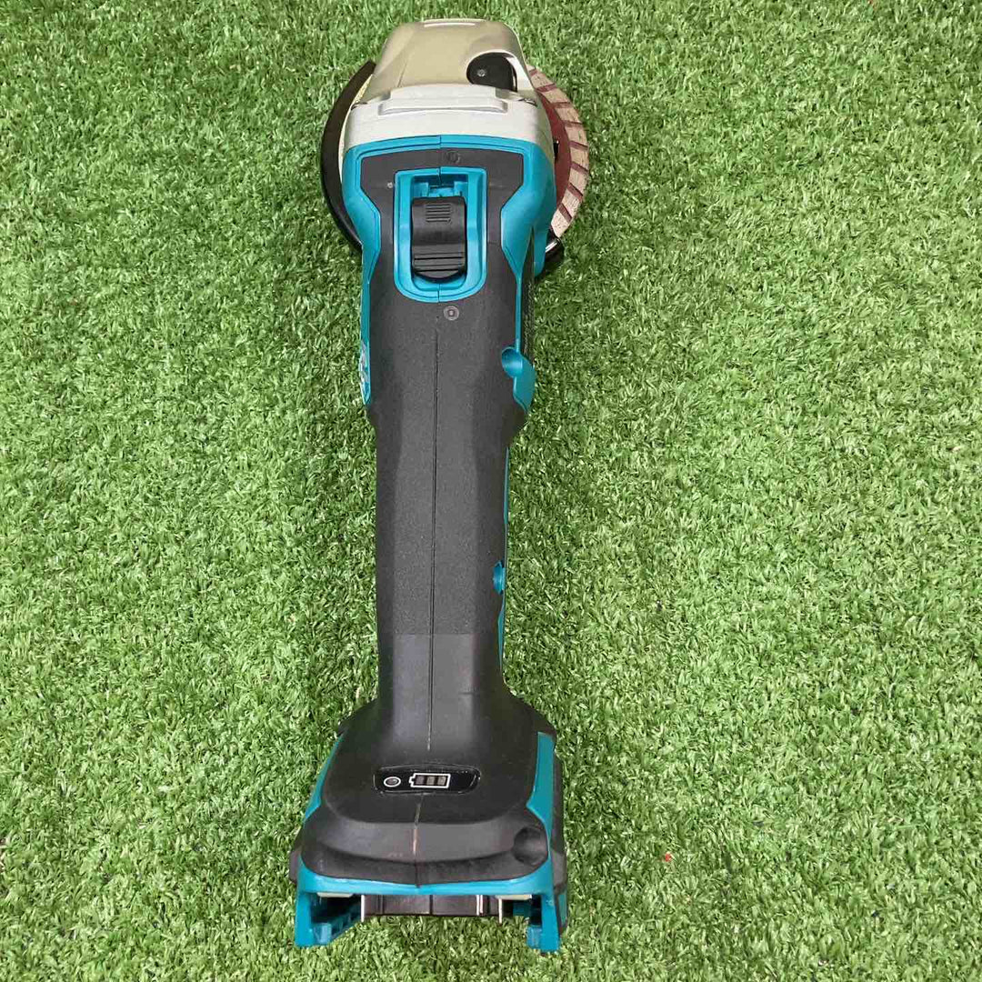 ☆マキタ(makita) 100mmコードレスディスクグラインダ GA404DZN (GA404DN)【川崎店】