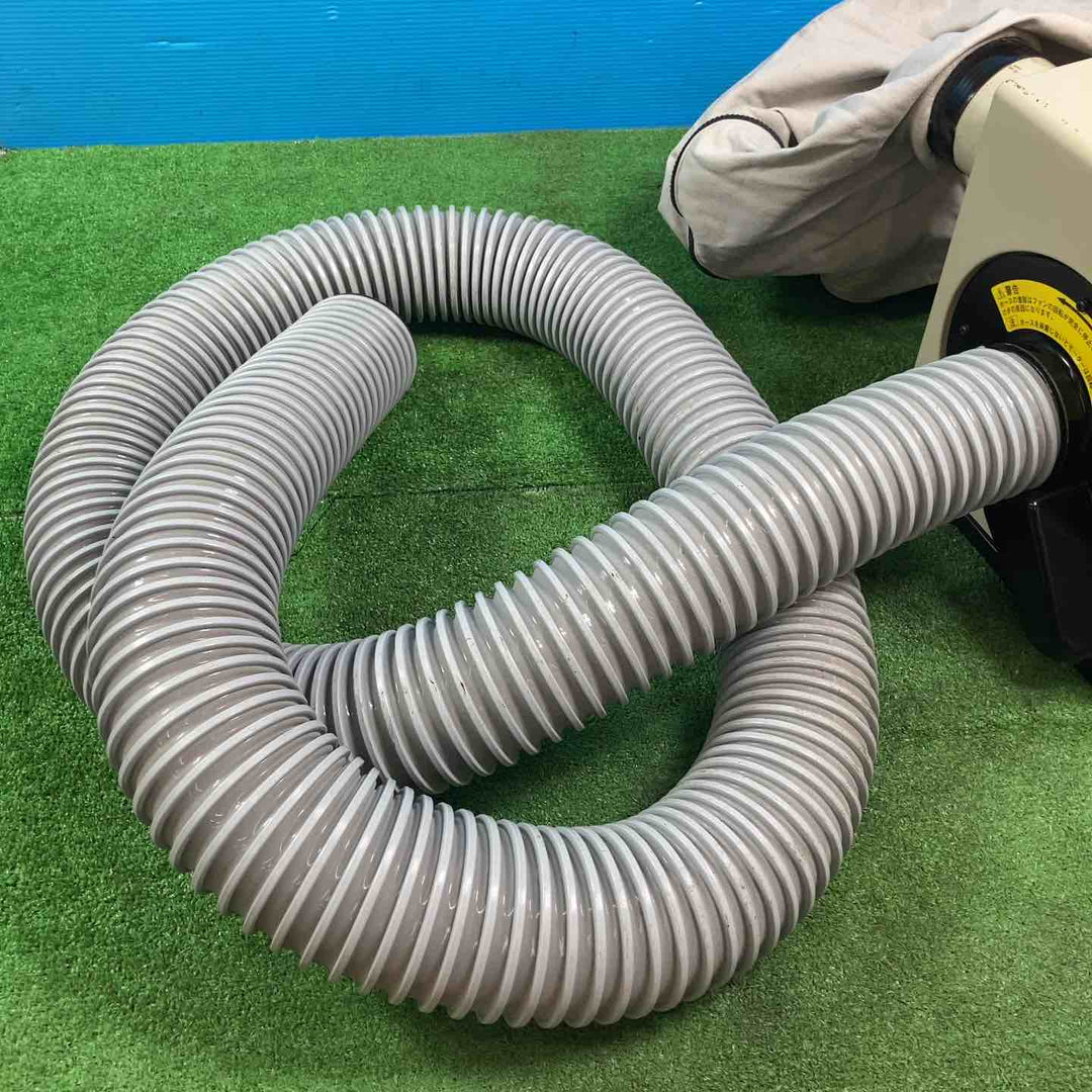 ☆マキタ(makita) 集じん機 411(P) ダストバック・ホース付き【岩槻店】