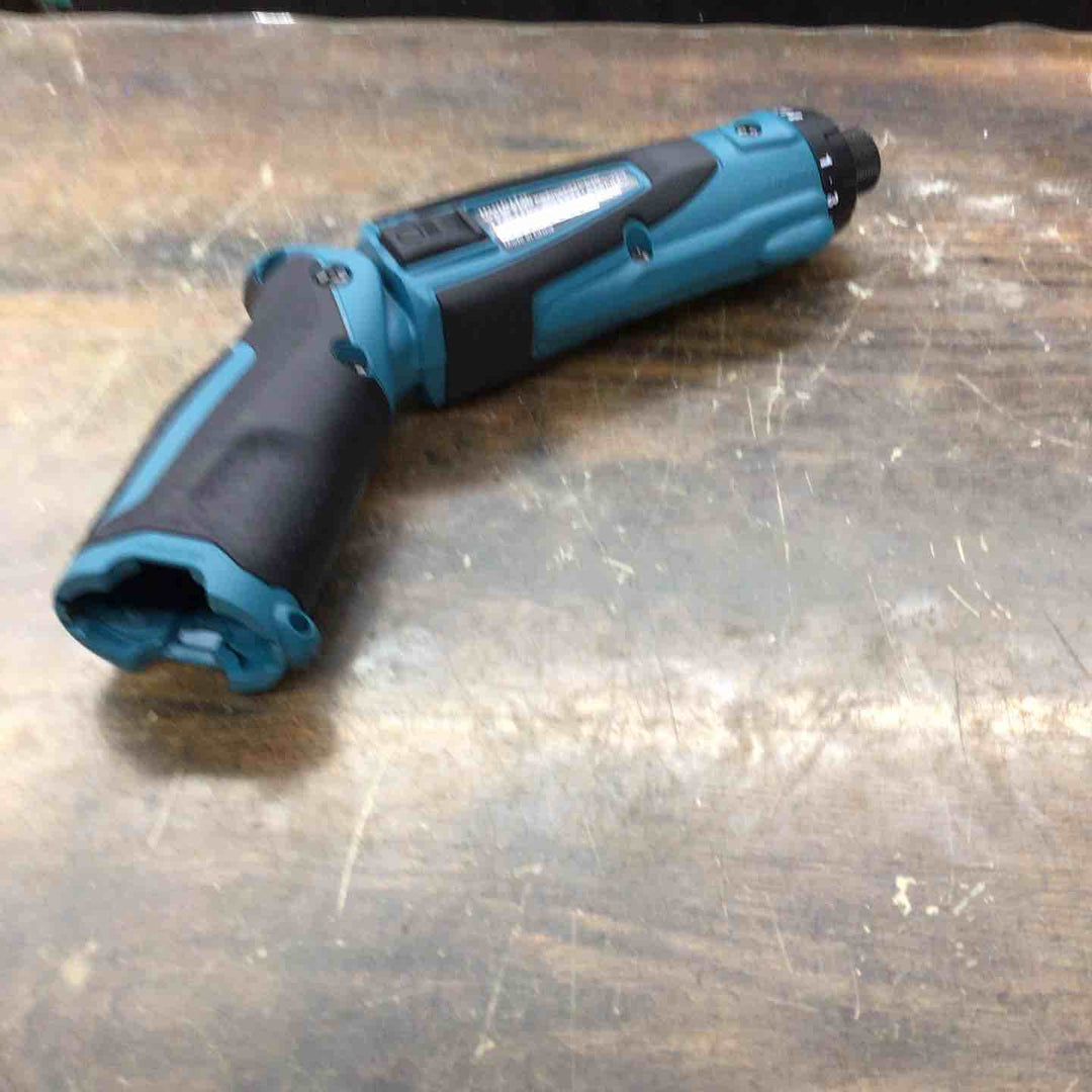 ☆マキタ(makita) コードレスペンドライバドリル DF010DS【戸田店】