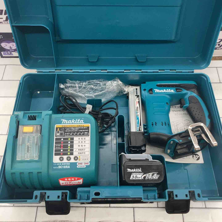 ◇マキタ(makita) コードレスタッカ  ST120DRF【所沢店】