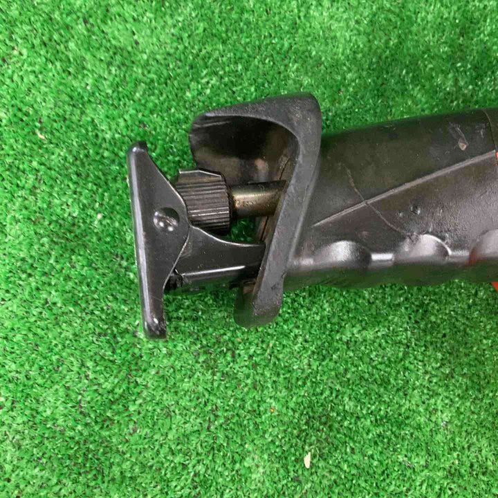 ヒルティ(HILTI) セーバソー(レシプロソー) WSR900-PE【川崎店】