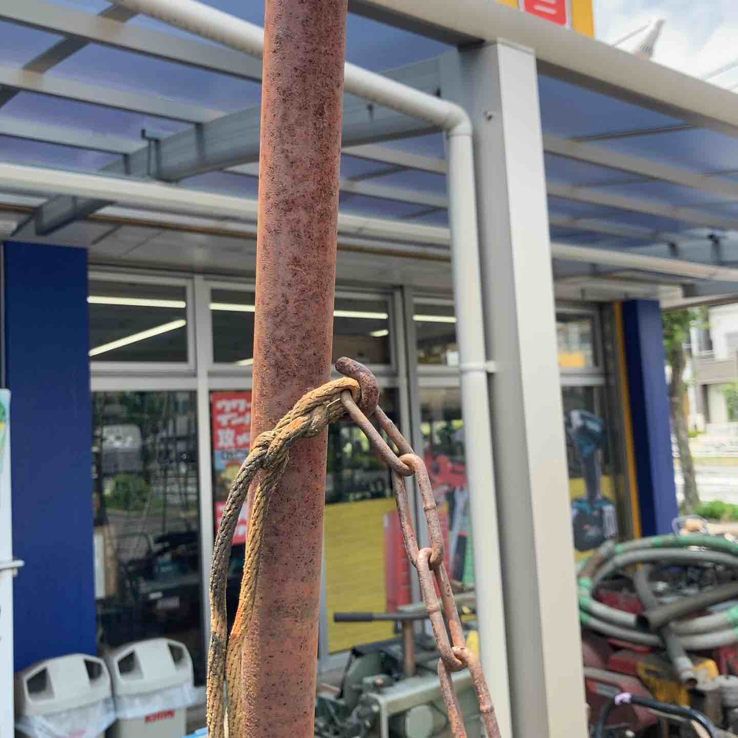 【※支柱の一部に亀裂あり】メーカー・型番不明 三脚脚立　10尺②【野田愛宕店】【店頭取引限定】【中古】管理番号：ITPCUVIT86IS 店頭受取り限定】メーカー型式不明 園芸用アルミ三脚 脚立 6尺【所沢店