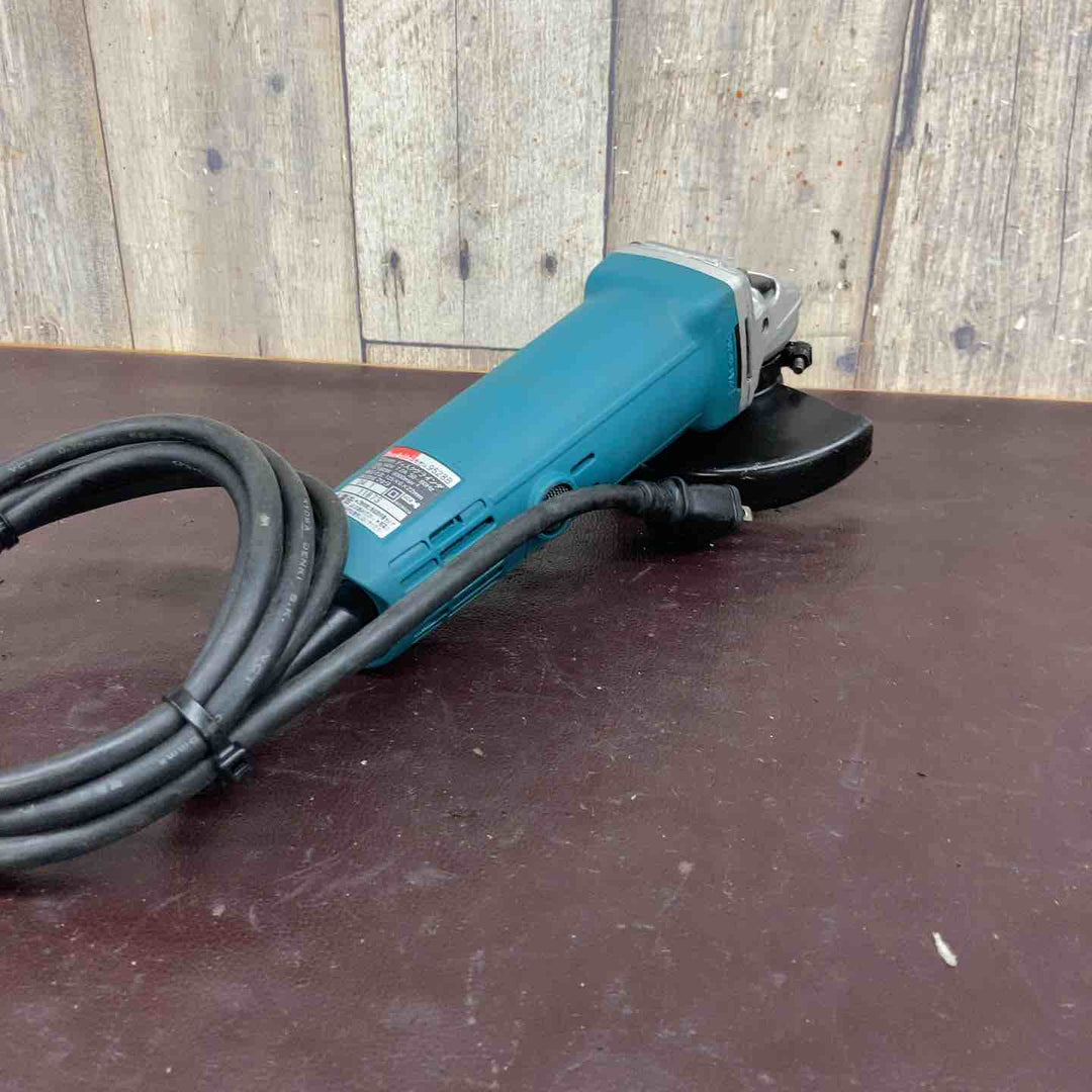 【中古品】マキタ(makita) 125mmディスクグラインダ 9528B【東大和店】