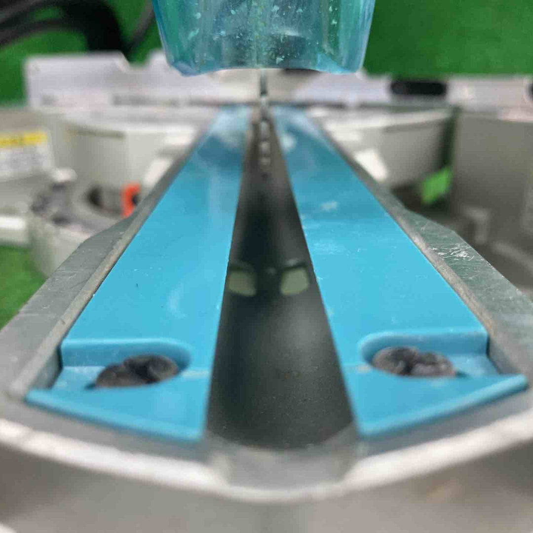 ★マキタ(makita) 165mmスライドマルノコ LS0613FL【川崎店】